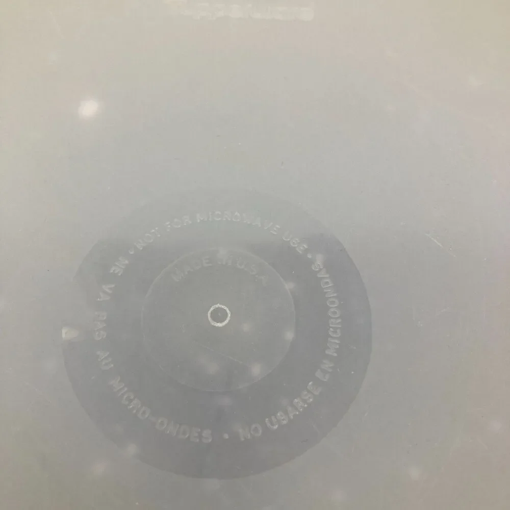 Tupperware Lid #2197 